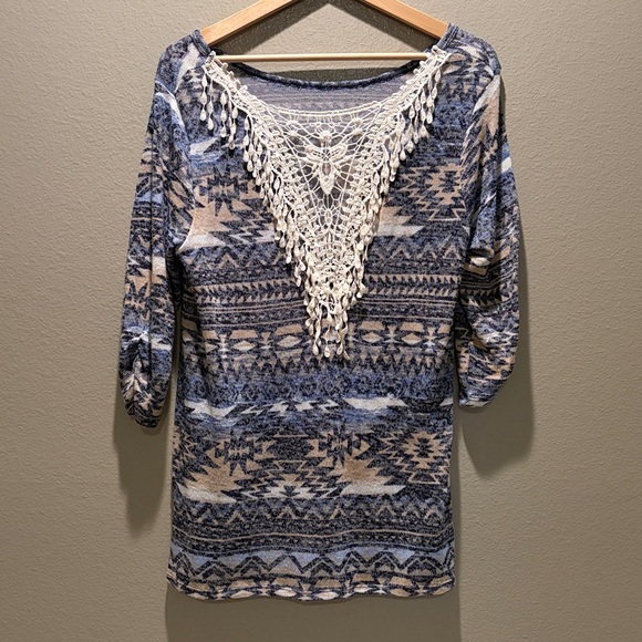 Signature Studio Tops - Signature Studio Woman 1X Aztec Crochet Fringe Top 3/4 Sleeve Geometric Boho